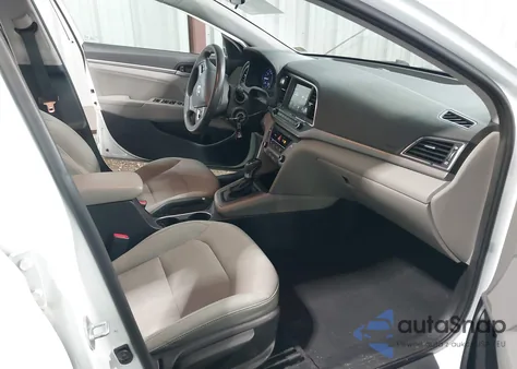 2017 Hyundai Elantra Se z USA, uszkodzony, nr VIN 5NPD84LF6HH054211